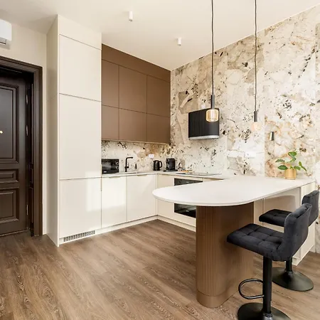 Heritage Apartment *